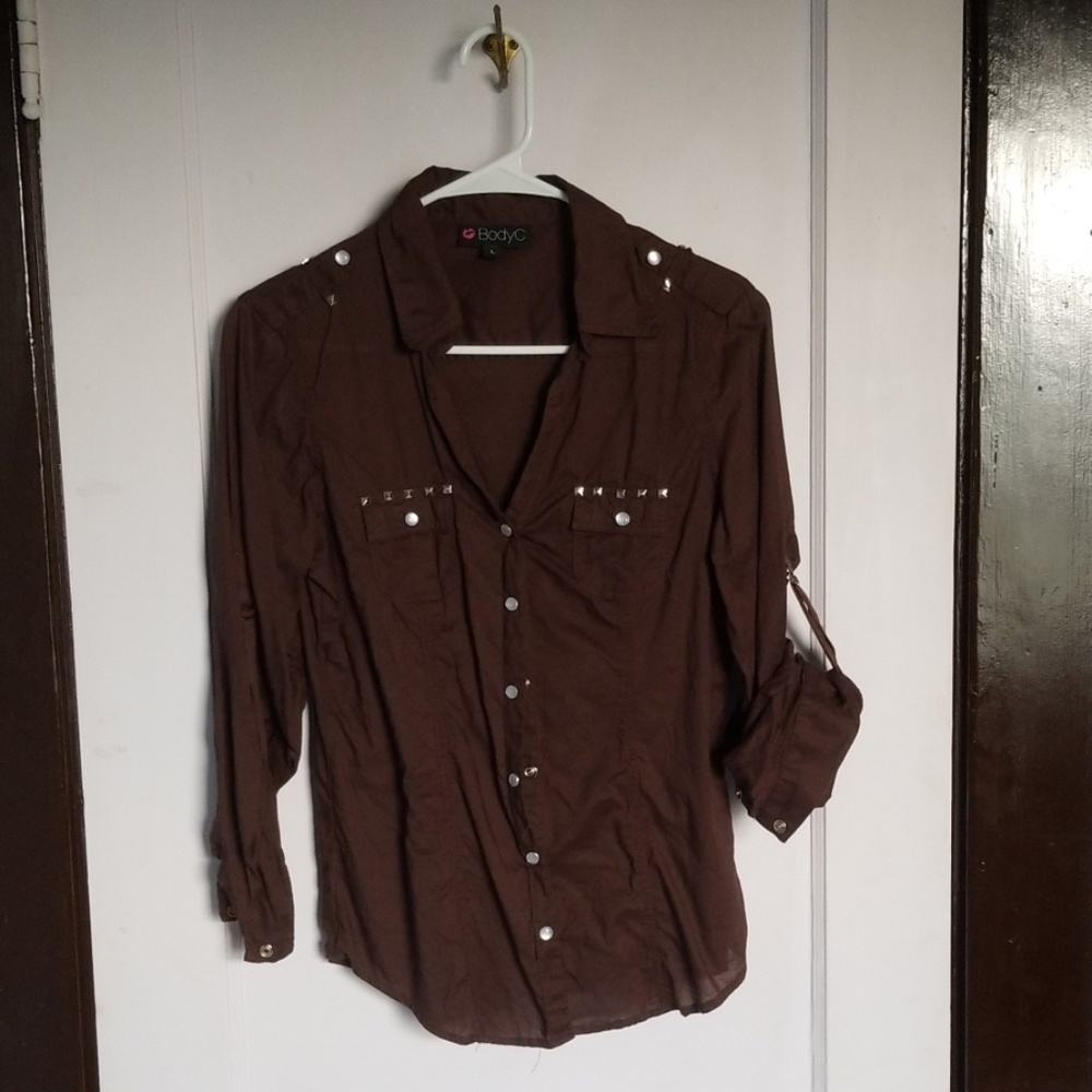 Body central button up